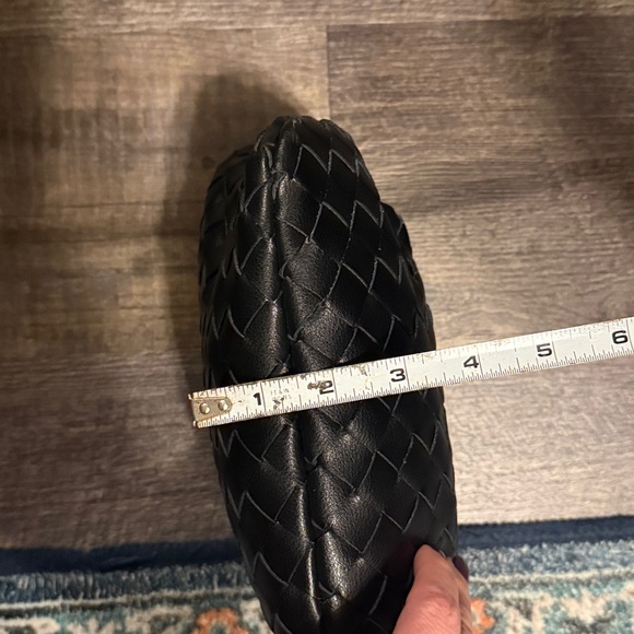 Fashion I repeat this is fashion!!! Bottega Veneta Black Intrecciato Mini Bag - Picture 8 of 8